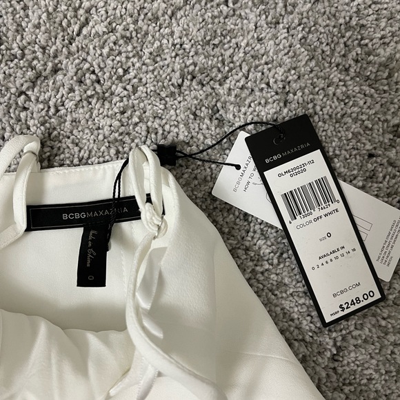 BCBG MaxAzria white asymmetrical cocktail dress - Picture 4 of 7